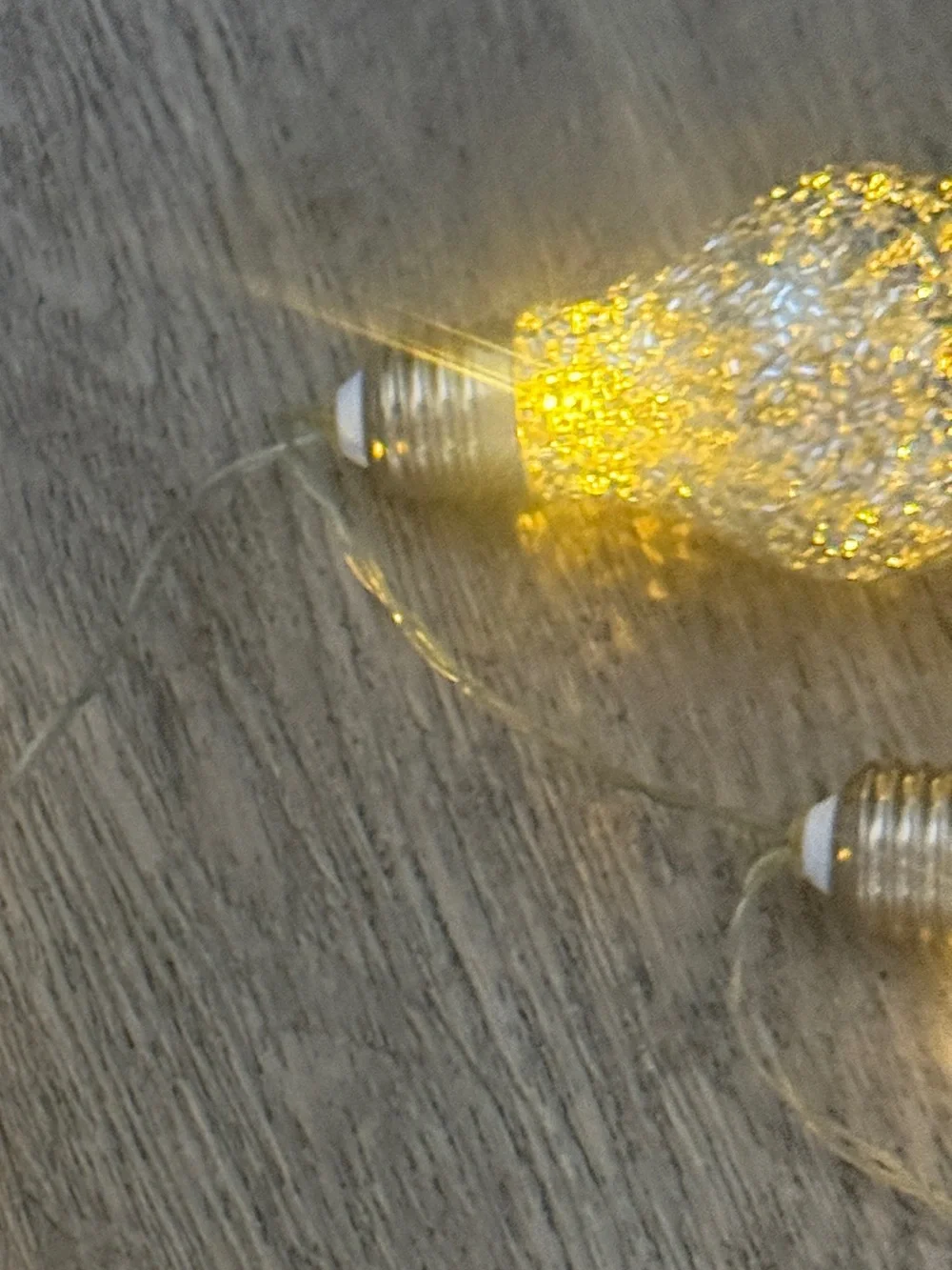 Warm White Crackle Bulb String Lights AA battery operated